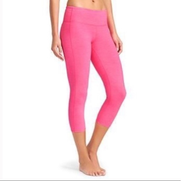 Athleta Quest Chaturanga Capri Pink x- Small 138356 - Picture 1 of 5